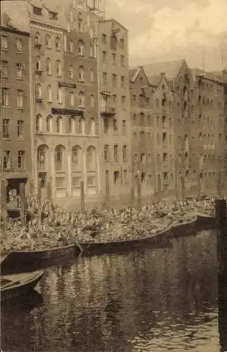 Ak Hamburg, An der Holzbrücke, Erdbeeren-Verladung