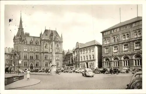 Ak Donnerschwee Oldenburg in Oldenburg, Straßenansicht mit Rathaus, danebenliegende Gebäude un...