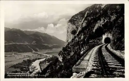 Ak Zirl in Tirol, Mittenwaldbahn, Martinswand mit Blick in das Inntal