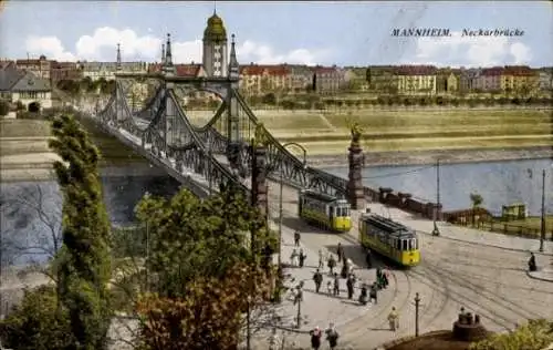 Ak Mannheim in Baden, Straßenbahn, Neckarbrücke, Bäume, Menschen