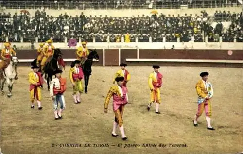 Ak Corrida de Toros, El paseo, Entree des Toreros