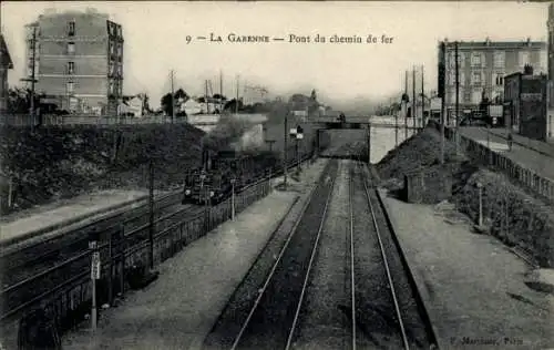 Ak La Garenne Colombes Hauts de Seine, Eisenbahnbrücke