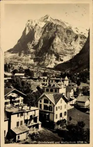 Ak Grindelwald Kanton Bern, Stadtansicht mit Wetterhorn