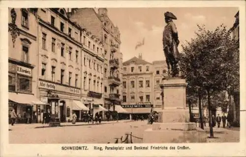 Ak Świdnica Schweidnitz Schlesien, Ring, Paradeplatz, Denkmal Friedrichs des Großen, Geschäfte