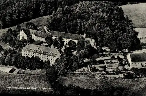 Ak Krumbad Krumbach im schwäbischen Kreis Günzburg, Mineralheil- und Kneippbad, Fliegeraufnahme