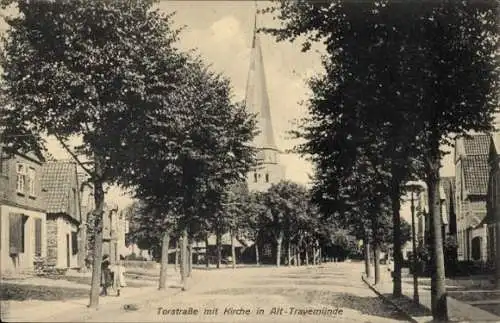 Ak Ostseebad Travemünde Lübeck, Torstraße, Kirche