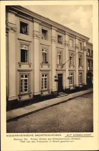 Ak Düsseldorf am Rhein, niederrheinische Backsteinhäuser, Ratinger Straße, Kirche des Klosters