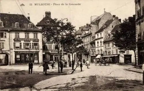 Ak Mulhouse Mülhausen Elsass Haut Rhin, Place de la Concorde, Apotheke