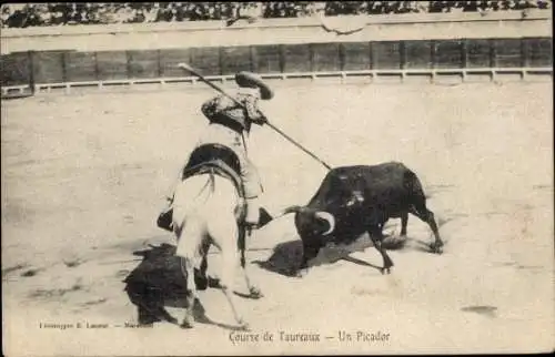 Ak Course de Taureaux, Un Picador