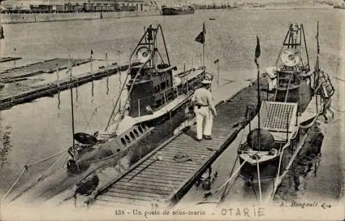 Ak Französisches U Boot, Otarie, Un poste de sous marin, Seemann