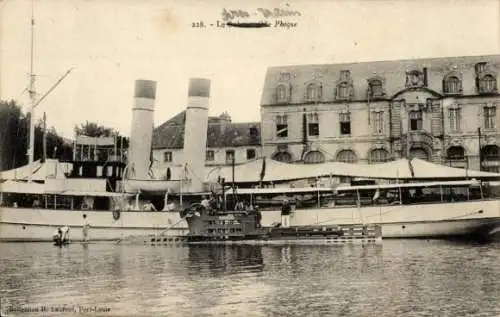 Ak Le Submersible Phoque, Französisches U Boot im Hafen