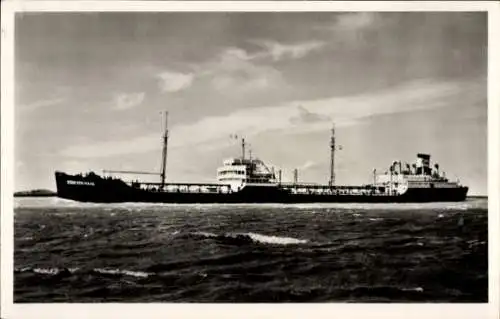 Ak Tanker SS Esso Den Haag auf dem Meer