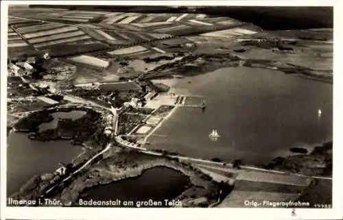 Ak Ilmenau in Thüringen, Fliegeraufnahme, Badeanstalt am großen Teich