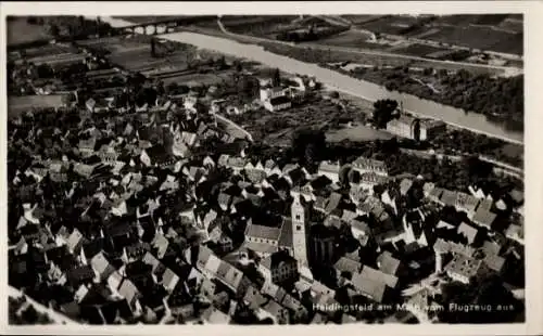 Ak Heidingsfeld Würzburg Unterfranken, Fliegeraufnahme des Ortes, Kirche