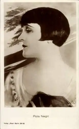 Ak Schauspielerin Pola Negri, Portrait