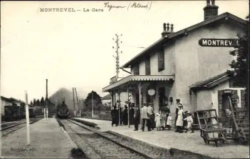 Ak Montrevel Jura Frankreich, Bahnhof