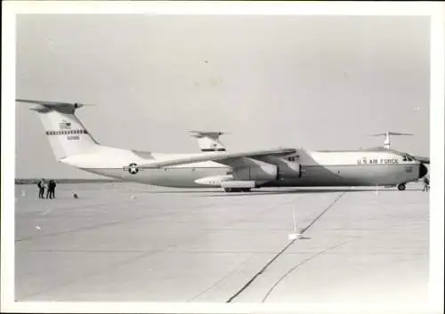 Foto Amerikanisches Militärflugzeug, US Air Force