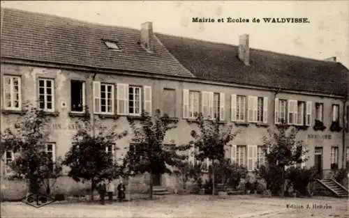 Ak Waldvisse Waldwisse Meurthe et Moselle, Rathaus, Schule