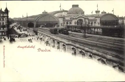 Ak Dresden Altstadt Friedrichstadt, Dresdner Hauptbahnhof, Straßenbahn, Personen