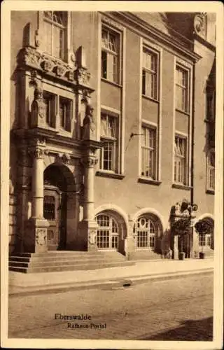 Ak Eberswalde in der Mark, Rathaus-Portal