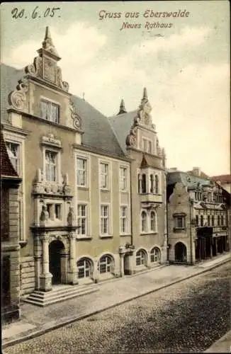 Ak Ebeswalde, Neues Rathaus, Straßenansicht