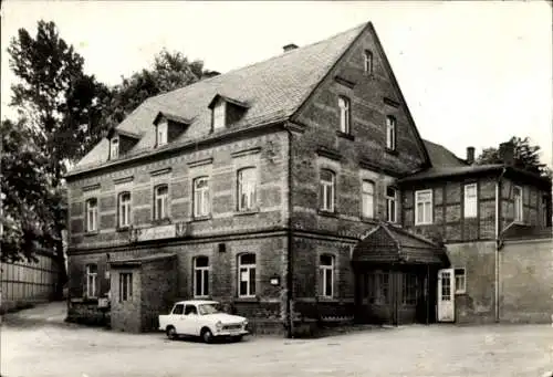 Ak Mosel Zwickau in Sachsen, Forellenmühle, Trabant