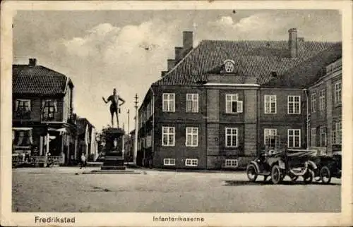 Ak Fredrikstad Norwegen, Infanteriekaserne, Denkmal