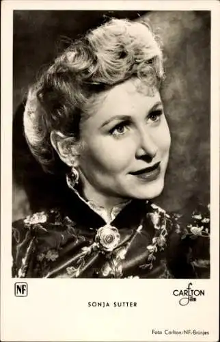 Ak Schauspielerin Sonja Sutter, Portrait, Drei Birken auf der Heide