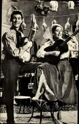 Ak Schauspielerin Caterina Valente, Schauspieler Silvio Francesco, Gitarren, Bonjour Kathrin