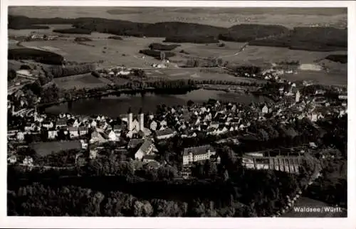 Ak Bad Waldsee in Oberschwaben Württemberg, Fliegeraufnahme