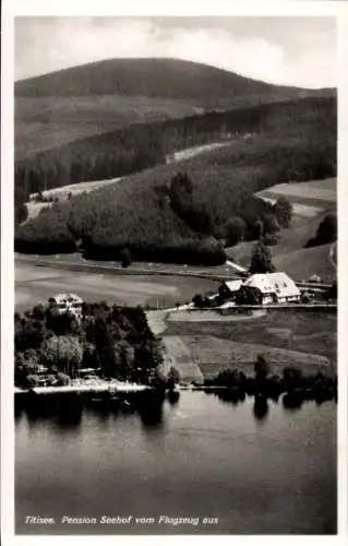 Ak Titisee Neustadt im Breisgau Hochschwarzwald, Fliegeraufnahme, Pension Seehof