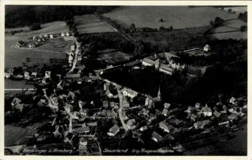 Ak Herdringen Arnsberg im Sauerland, Fliegeraufnahme