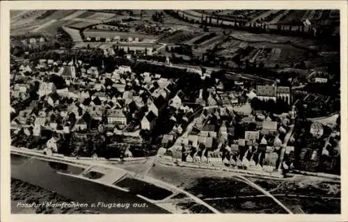 Ak Haßfurt Unterfranken Bayern, Fliegeraufnahme, Stadtpanorama