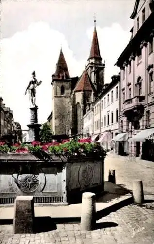 Ak Ansbach in Mittelfranken Bayern, Fella, Markgraf Georg Brunnen mit St. Johanniskirche