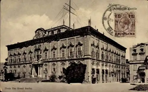 Ak Malta, Auberge de Castille, Außenansicht vom Castille Platz