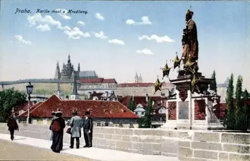 Ak Hradčany Hradschin Praha Prag Tschechien,  Karlsbrücke und Hradschin.