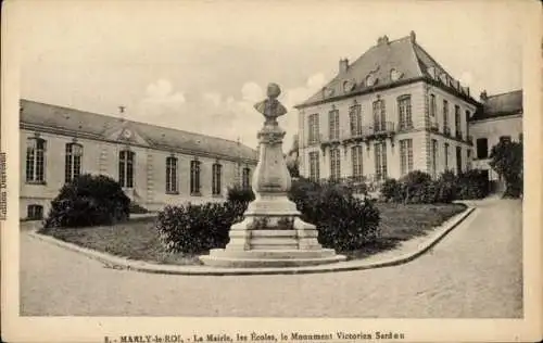 Ak Marly le Roi Yvelines, La Mairie, les Écoles, le Monument Victorien Sardon