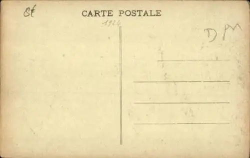 Ak Marly le Roi Yvelines, La Mairie, les Écoles, le Monument Victorien Sardon