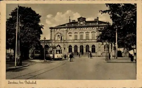 Ak Landau in der Pfalz,  Bahnhof