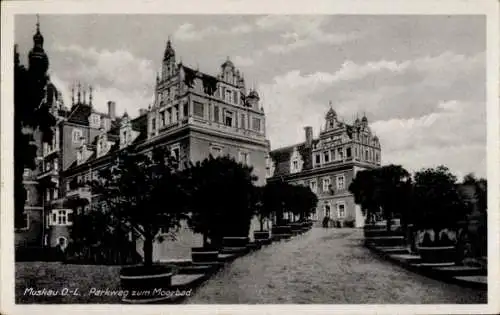 Ak Bad Muskau in der Oberlausitz, Parkweg zum Moorbad