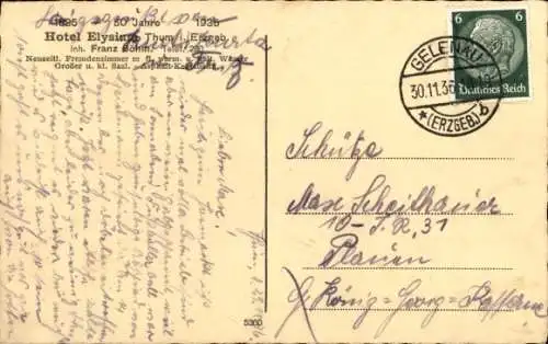 Foto Ak Mann hinter und zwei Frauen in einem Automobil mit geöffnetem Verdeck