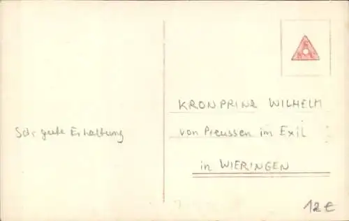 Ak Kronprinz Wilhelm von Preußen an einem Gartentor, im Exil in Wieringen Nordholland