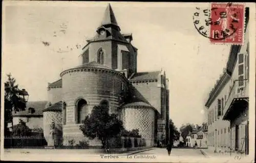 Ak Tarbes Hautes Pyrénées, Cathedrale