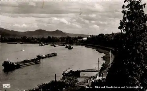 Ak Bonn am Rhein, Blick auf Bundeshaus und Siebengebirge