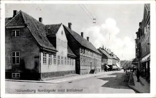 Ak Kalundborg Dänemark, Kordilgade med Biblioteket