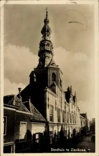 Ak Zierikzee Zeeland, Blick zum Rathaus, Stadhuis