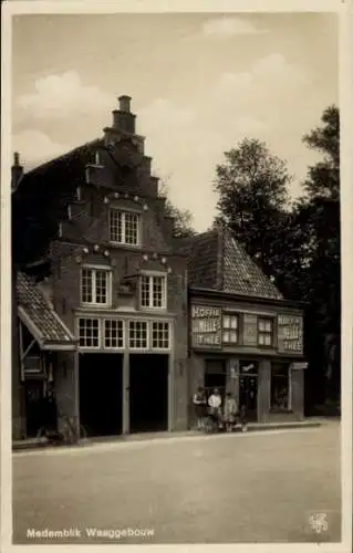 Ak Medemblik Noord-Holland Nederland, Waaggebouw