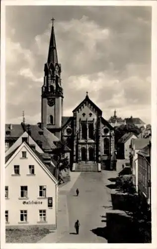 Ak Selb im Fichtelgebirge Oberfranken, Martin-Luther-Platz, Kirche mit Turm, historische Gebäu...