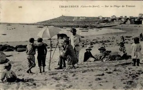 Ak Trébeurden Cotes d'Armor, Cote du Nord, Sur la Plage de Trozoui