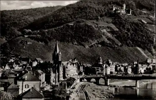 Ak Bernkastel Kues an der Mosel, Burgruine Landshut, Ort